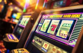 Người dùng Việt Nam trải nghiệm nền tảng 88 lucky trên màn hình điện thoại Android